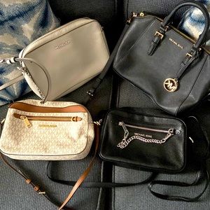Lightly Used Michael Kors Bags
